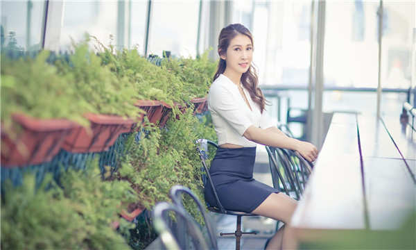 长清花钱找女人生孩子多少钱合适,找个女的生小孩多少钱